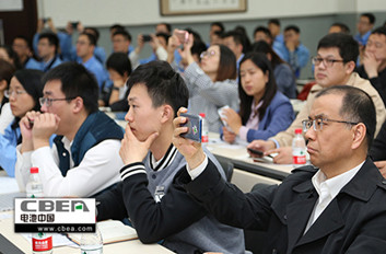 Li+學社 第二期沙龍開講嘍！ 專家?guī)忾_高能量密度與安全困局