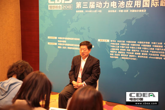 秦興才：動(dòng)力電池企業(yè)要勤練內(nèi)功，與車(chē)企共擔(dān)安全管理重任