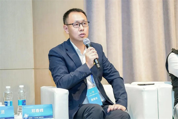 “Li+學(xué)社”高端對(duì)話：警惕全球化機(jī)遇下，鋰電企業(yè)的出海挑戰(zhàn)和技術(shù)迭代風(fēng)險(xiǎn)