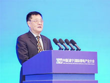 科技部原黨組成員、中國(guó)科技體制改革研究會(huì)理事長(zhǎng)、國(guó)際歐亞科學(xué)院院士張景安致辭