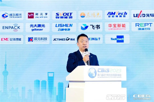 9000GWh！“百舸爭流”新能源電池萬億新藍(lán)海